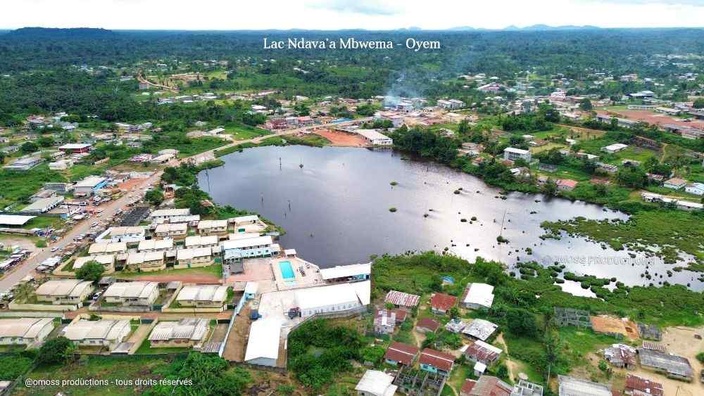 Oyem Lac Ndavaa Mbewa Oyem Province du Woleu-Ntem