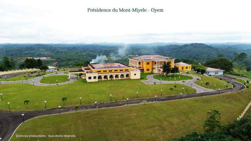 Oyem Presidence du mont Miyele Département du Woleu Gabon